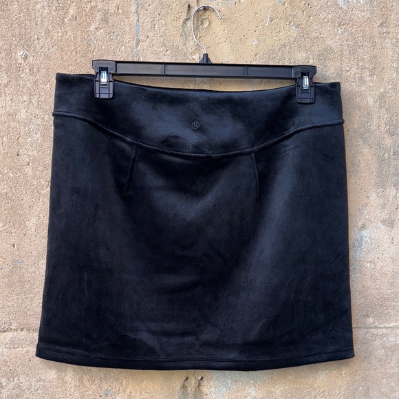 NWT Lululemon Scuba HR Mini Skirt in Velvet Womens XL - Picture 3 of 7